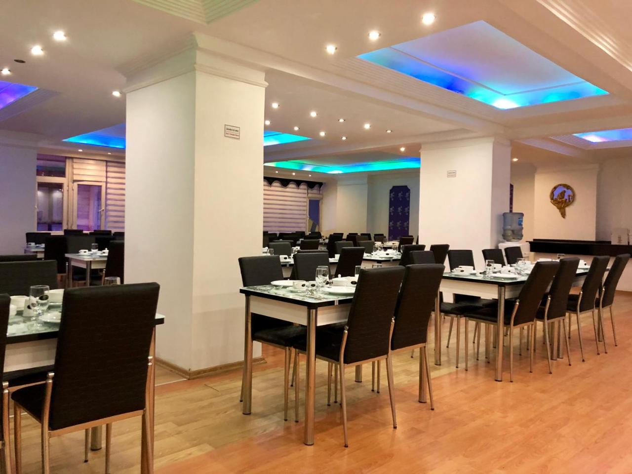 Hotel Fuat Ван Екстер'єр фото