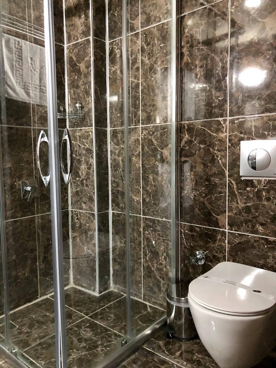 Hotel Fuat Ван Екстер'єр фото
