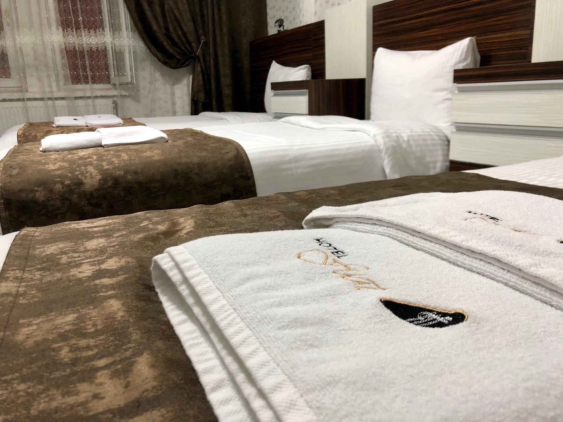 Hotel Fuat Ван Екстер'єр фото